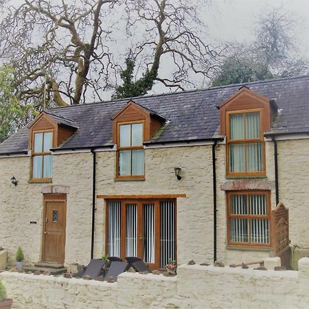 Rose Coach House Villa Pendine Exterior photo